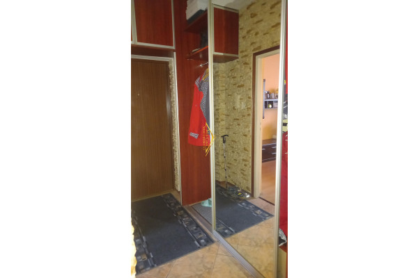 pruszkowski, Pruszk&oacute;w, Dwupokojowe mieszkanie z miejscem postojowym